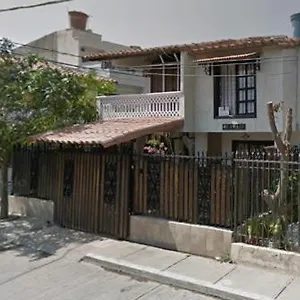 https://villa-casa-marbella.santamartahotels.net
